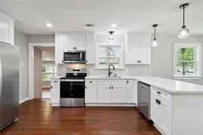 $2,200 | 422 West 26th Avenue, Covington, LA 70433