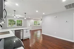 $2,200 | 422 West 26th Avenue, Covington, LA 70433