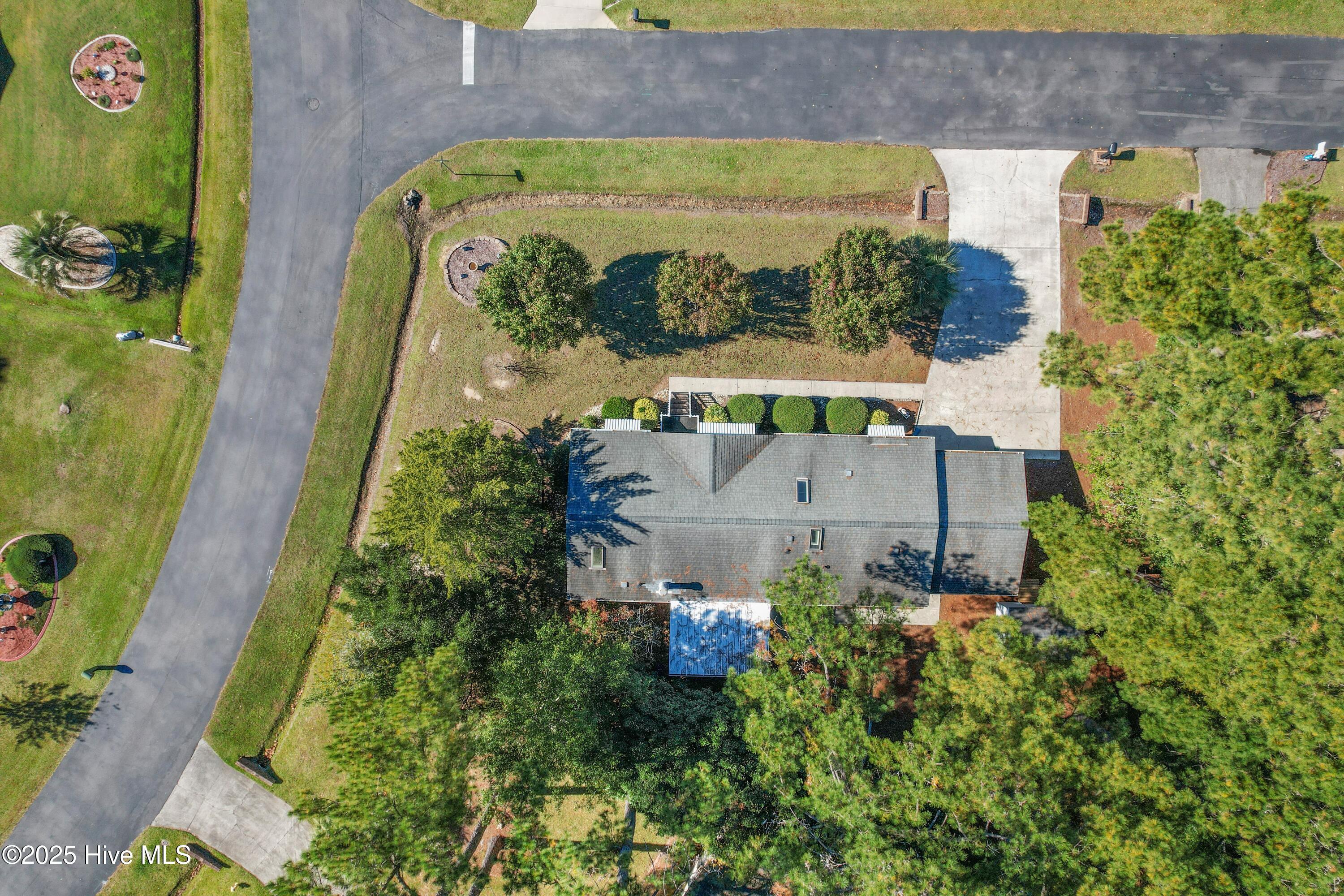 984 Myrtle Court Southwest Calabash, NC 28467 - Photo 26 of 33 Large Corner Lot