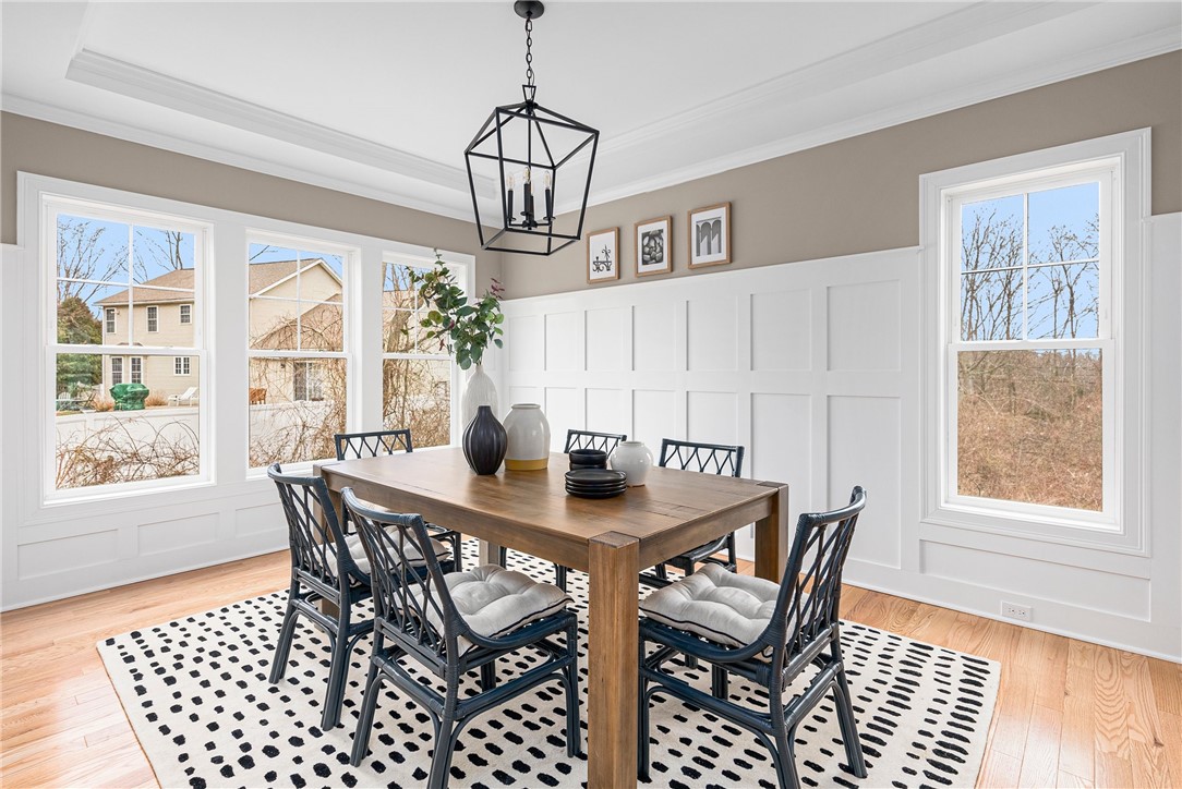 37 Cardinal Road Cranston, RI 02921 - Photo 16 of 31