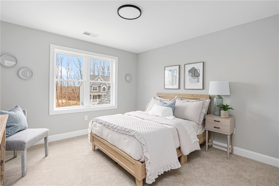 37 Cardinal Road Cranston, RI 02921 - Photo 21 of 31