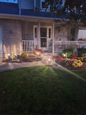 $530,000 | 2940 Eldora Court Southwest, Byron Center, MI 49315