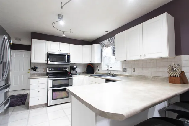 $530,000 | 2940 Eldora Court Southwest, Byron Center, MI 49315