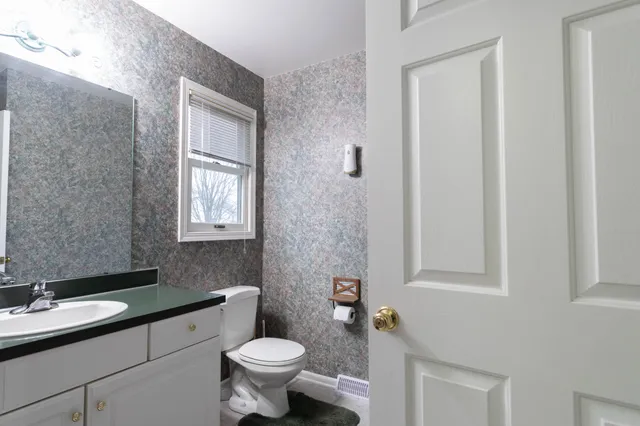 $530,000 | 2940 Eldora Court Southwest, Byron Center, MI 49315