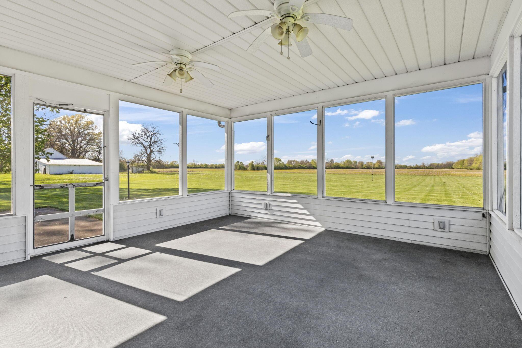 4786 Davidson Road Hilliard, OH 43026 - Photo 36 of 45 58-web-or-mls-Sunroom_Hommati102 (1)