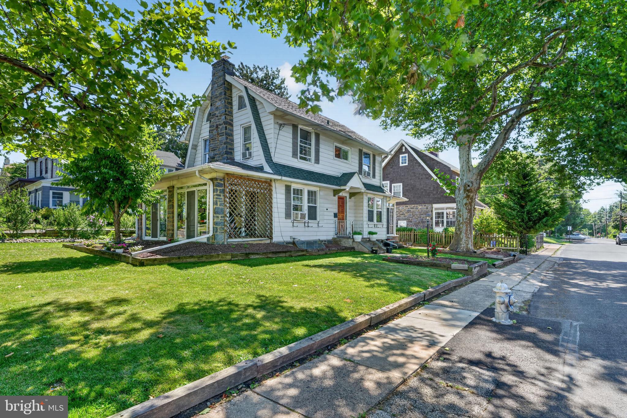 51 Windsor Avenue Upper Darby, PA 19082 - Photo 2 of 37 Yard