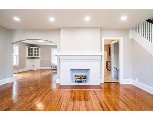 72 California Avenue Springfield, MA 01118 - Photo 3 of 19 Gallery Image 3