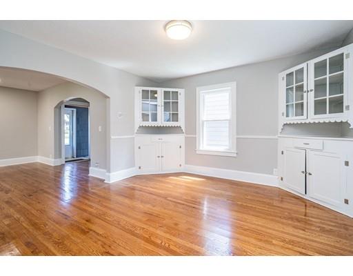 72 California Avenue Springfield, MA 01118 - Photo 4 of 19 Gallery Image 4