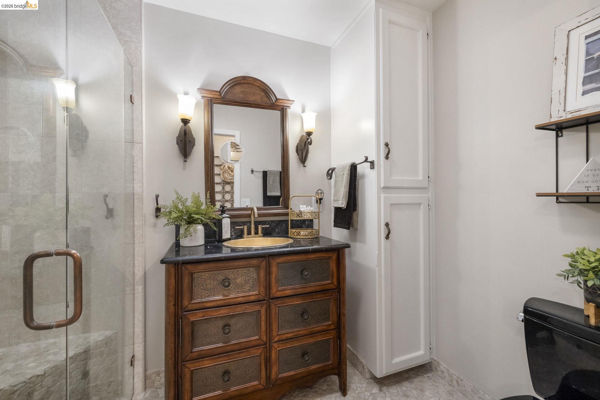 20581 Gerber Road Tuolumne, CA 95379 - Photo 23 of 60 Bathroom with vanity and a shower stall