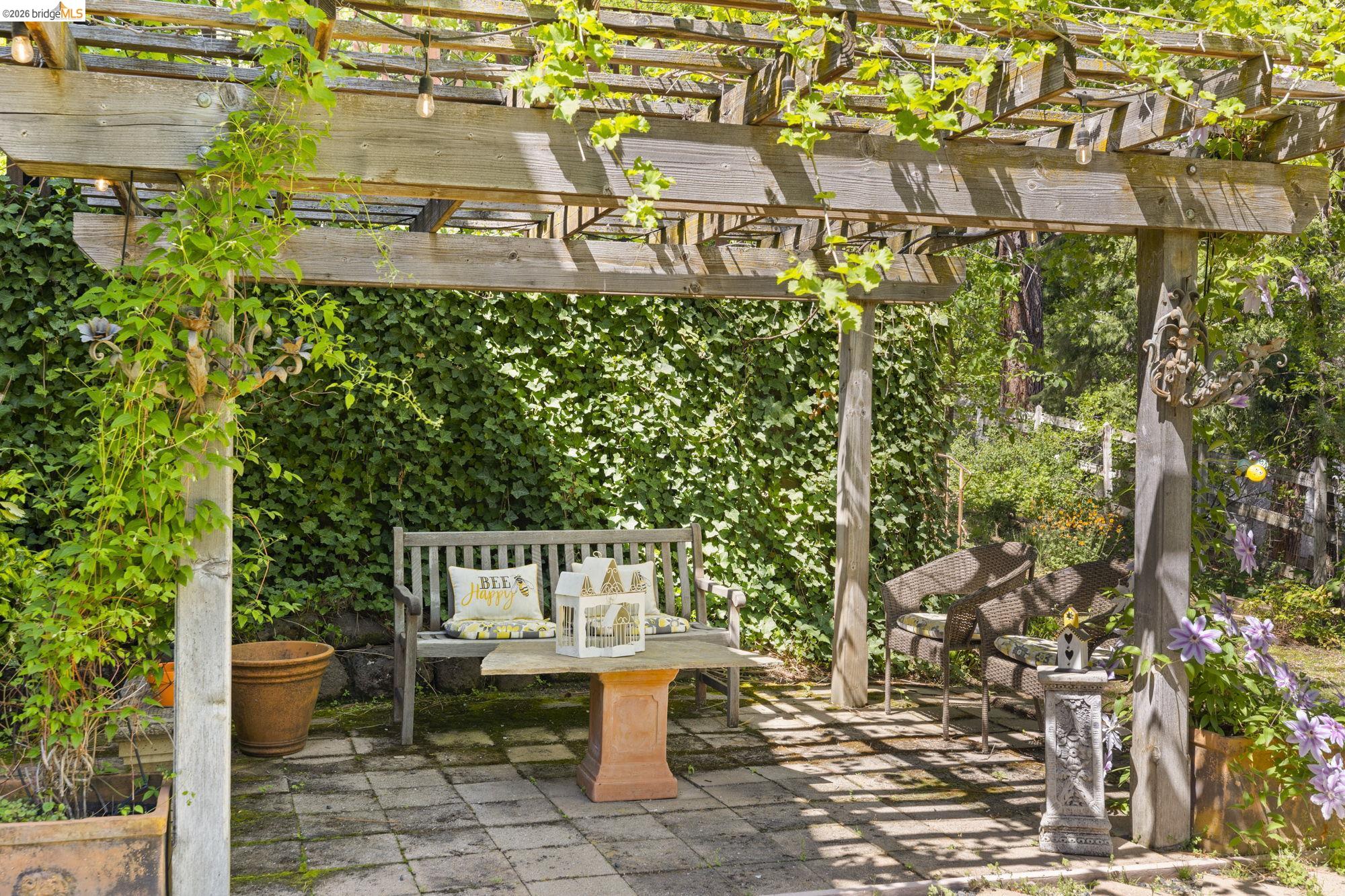 20581 Gerber Road Tuolumne, CA 95379 - Photo 42 of 60 View of patio / terrace featuring an outdoor hangout area