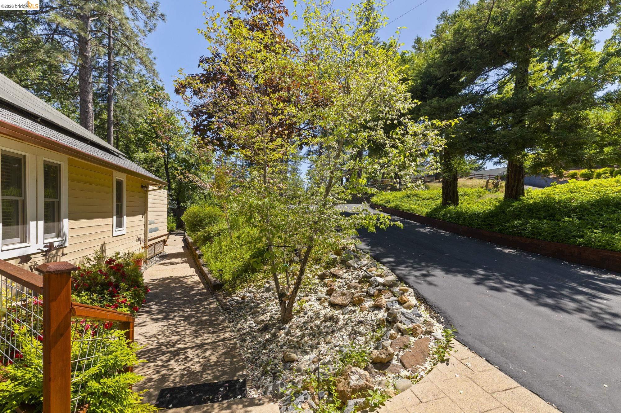 20581 Gerber Road Tuolumne, CA 95379 - Photo 48 of 60 View of asphalt road