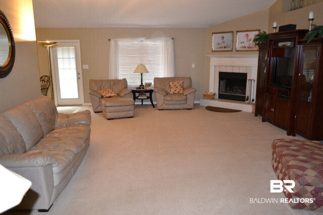 12191 Verona Court Foley, AL 36535 - Photo 4 of 21 Great Room