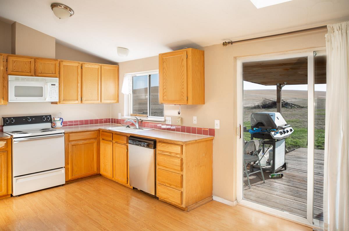 30015 South Darknell Road Fairfield, WA 99012 - Photo 8 of 20 Gallery Image 8