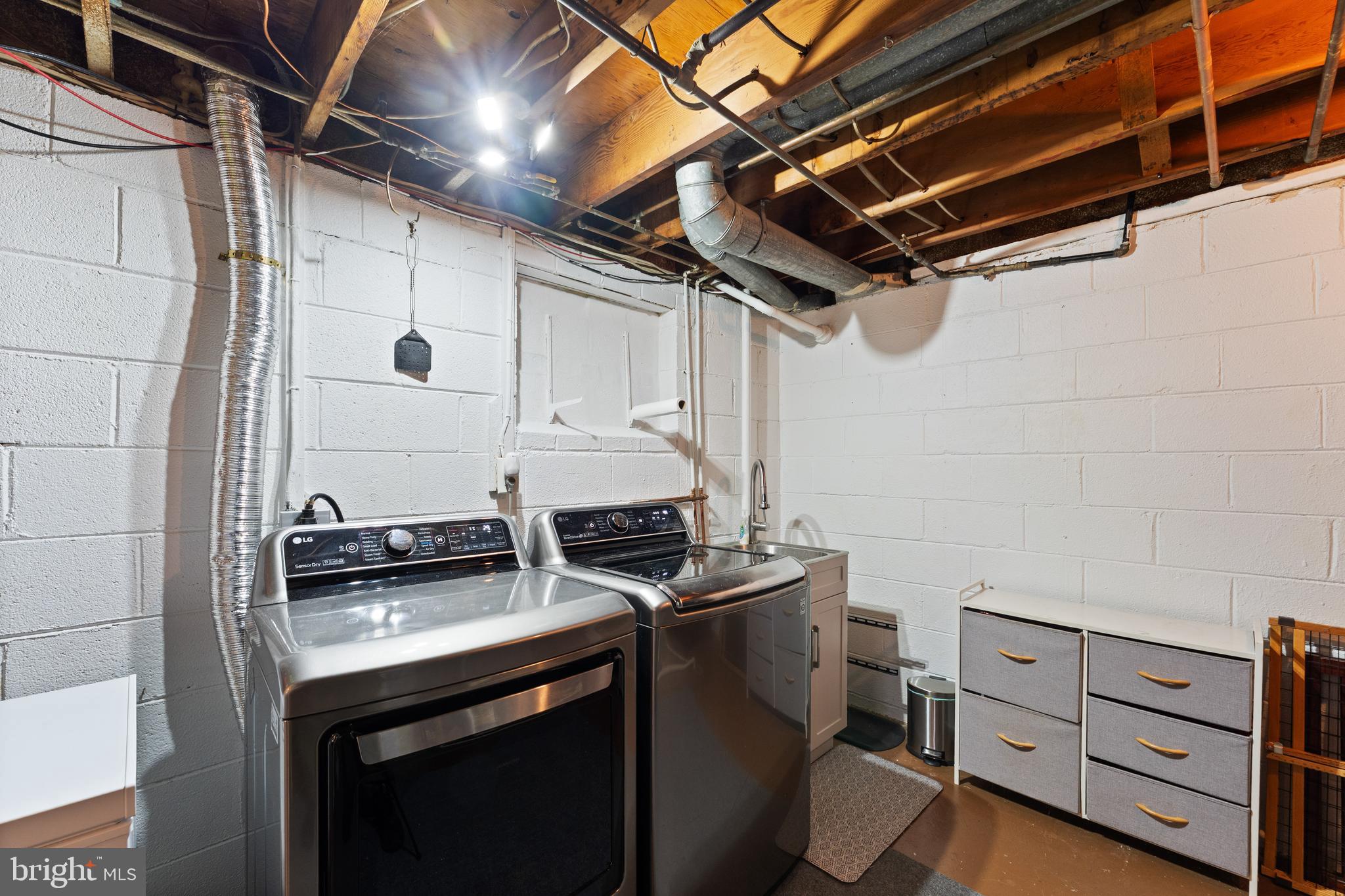 8501 Aqueduct Road Potomac, MD 20854 - Photo 46 of 75