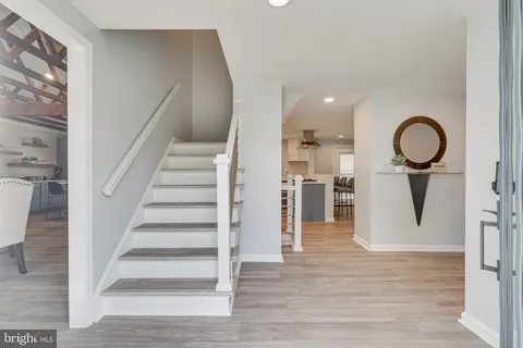 $1,000,000 | 8501 Aqueduct Road, Potomac, MD 20854