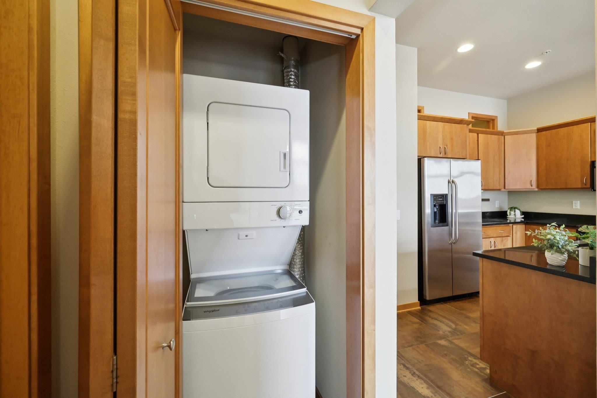 625 North Segoe Road, Unit 809 Madison, WI 53705 - Photo 11 of 57