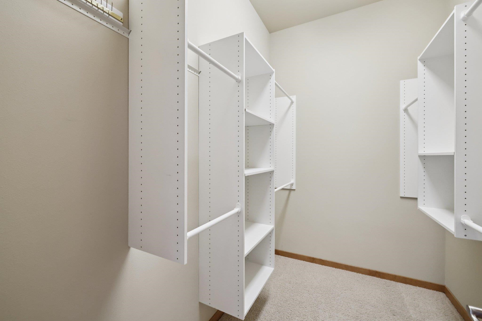 625 North Segoe Road, Unit 809 Madison, WI 53705 - Photo 16 of 57