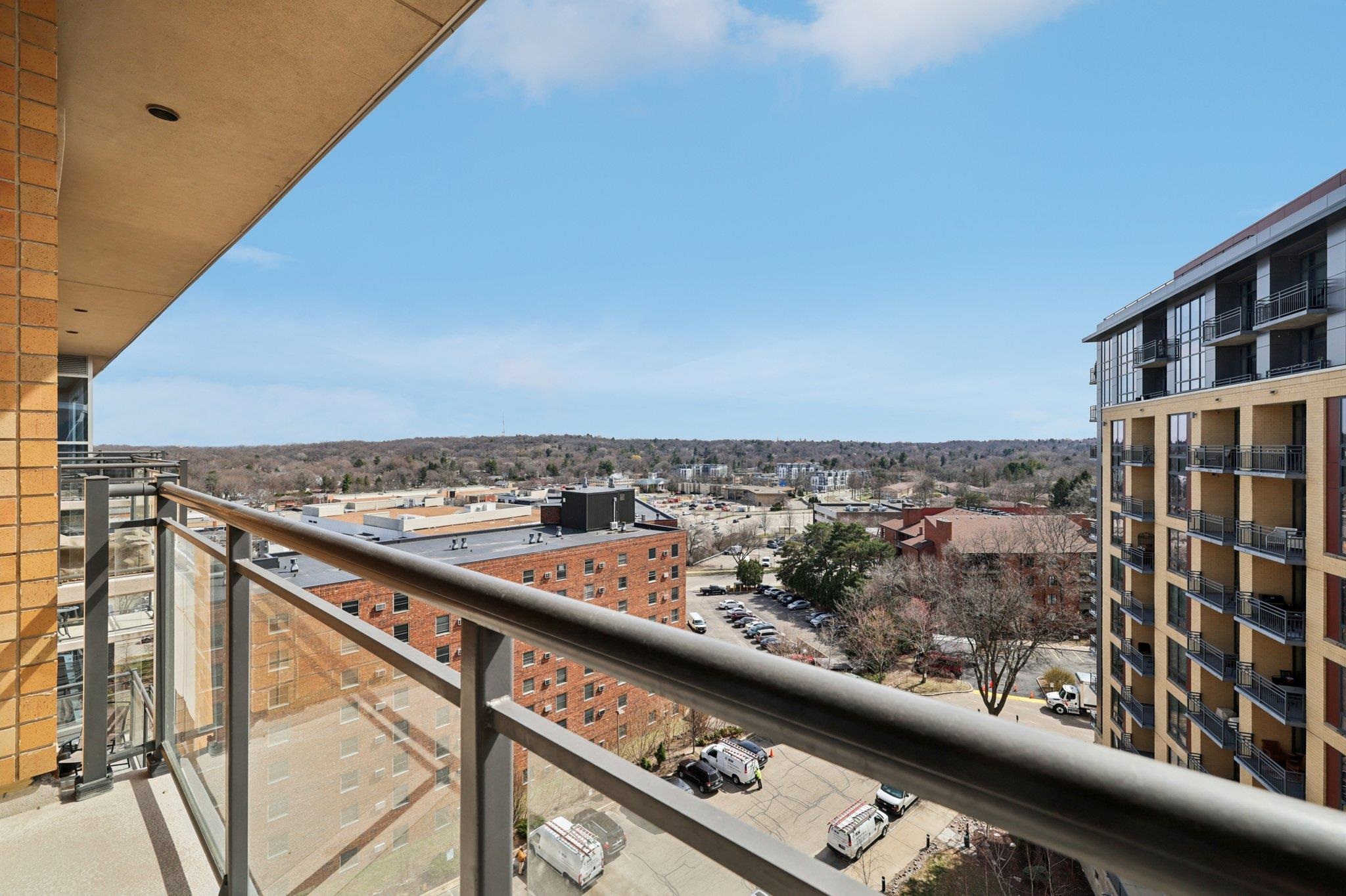 625 North Segoe Road, Unit 809 Madison, WI 53705 - Photo 26 of 57