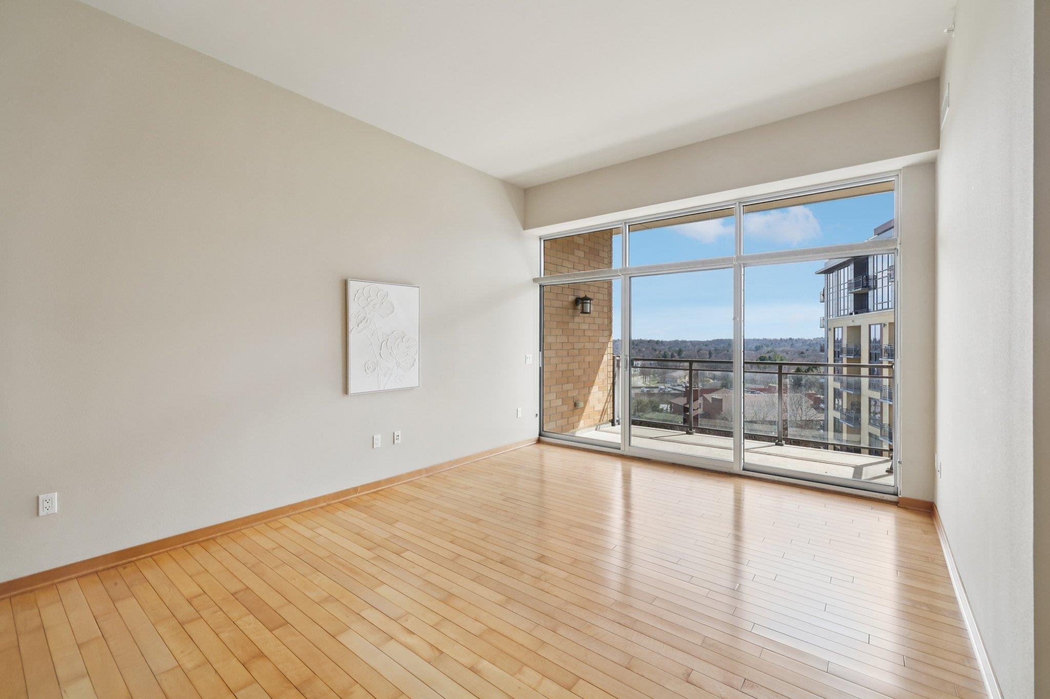 625 North Segoe Road, Unit 809 Madison, WI 53705 - Photo 4 of 57