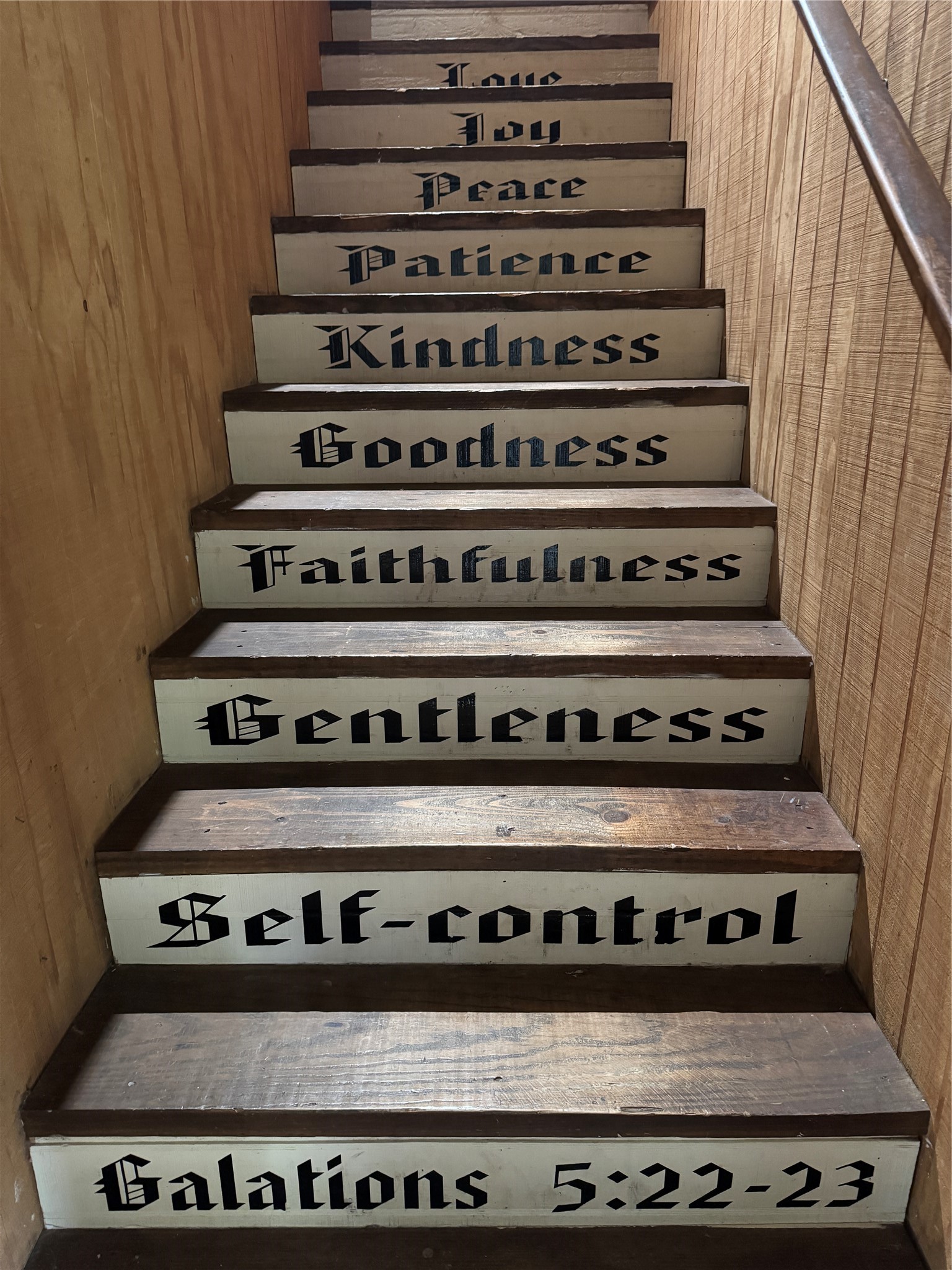 307 Deerwood Drive Trinity, TX 75862 - Photo 16 of 27 Let's go up!