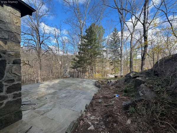 $3,200 | 2119 Maple Avenue, Cortlandt Manor, NY 10567