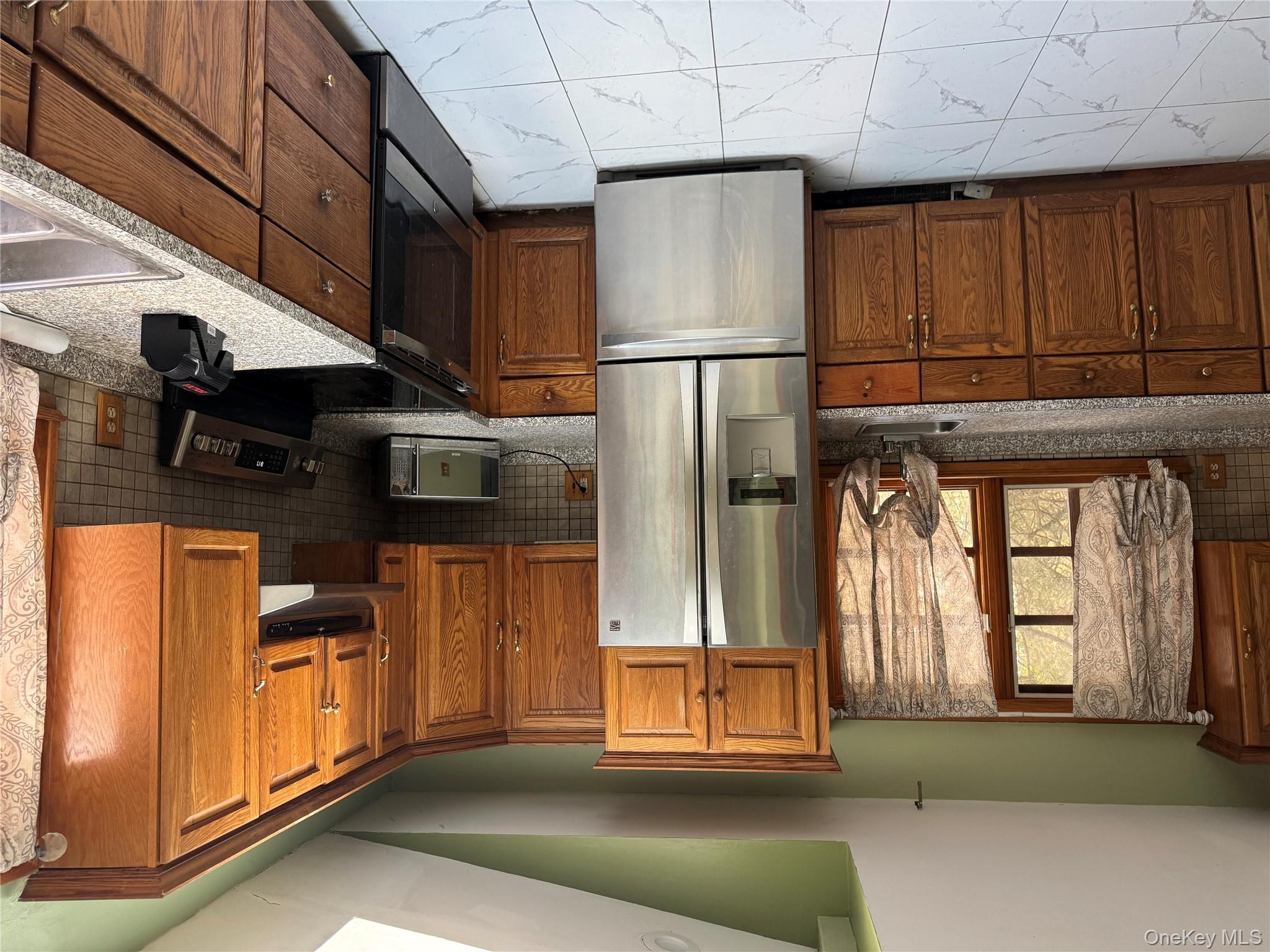 2119 Maple Avenue Cortlandt Manor, NY 10567 - Photo 6 of 22