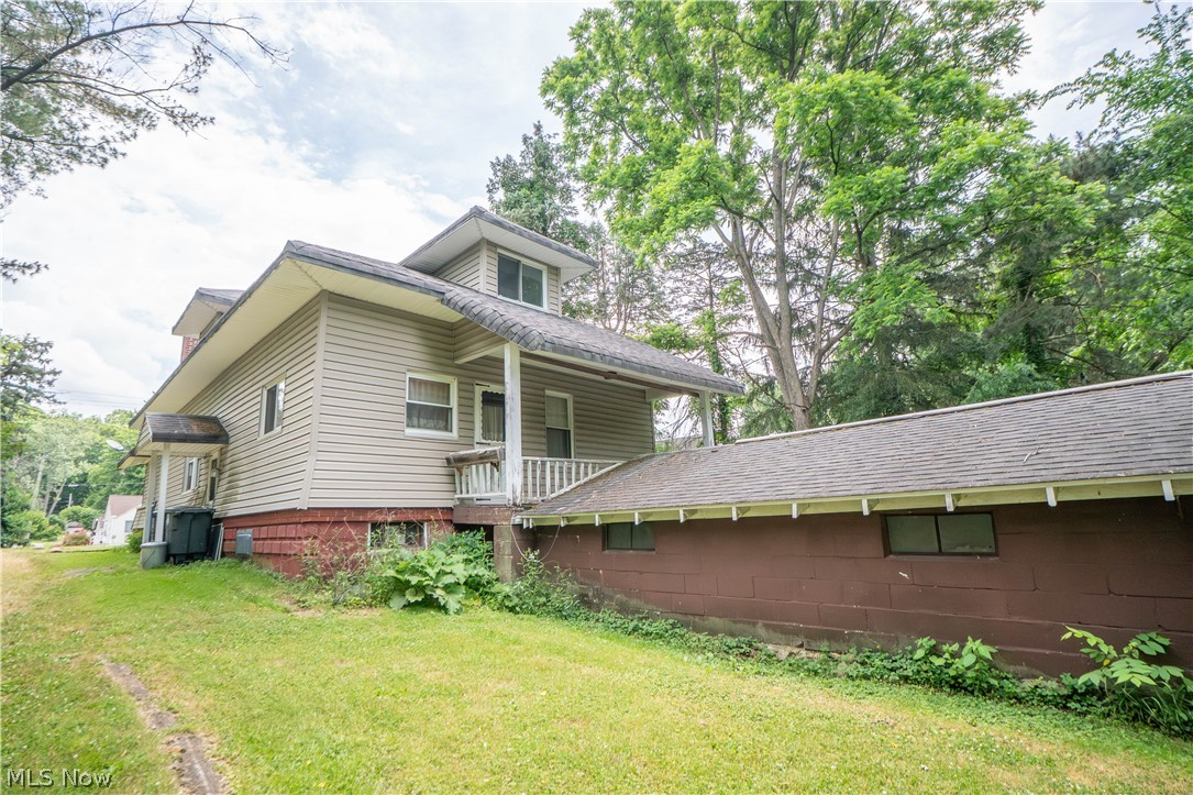 522 Massillon Road Akron, OH 44306 - Photo 18 of 27