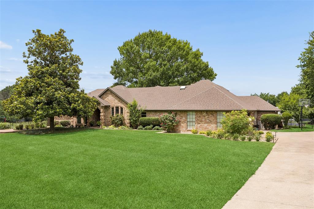 579 Collins Road Sunnyvale, TX 75182 - Photo 1 of 39