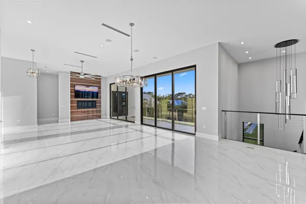 $2,590,000 | 1544 Southeast St Lucie Boulevard, Stuart, FL 34996