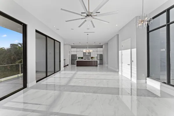 $2,590,000 | 1544 Southeast St Lucie Boulevard, Stuart, FL 34996