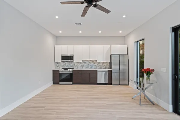 $2,590,000 | 1544 Southeast St Lucie Boulevard, Stuart, FL 34996