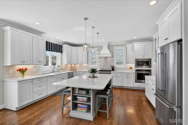 $1,299,000 | 7540 Washington Avenue, University City, MO 63130