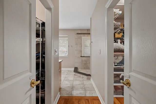 $925,000 | 55 Chesterfield Court, Burr Ridge, IL 60527