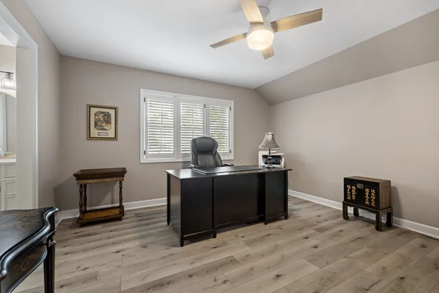 $925,000 | 55 Chesterfield Court, Burr Ridge, IL 60527