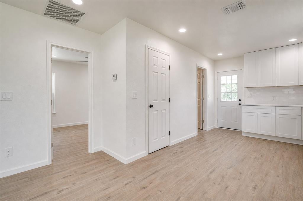 508 Virginia Street Graham, TX 76450 - Photo 6 of 19