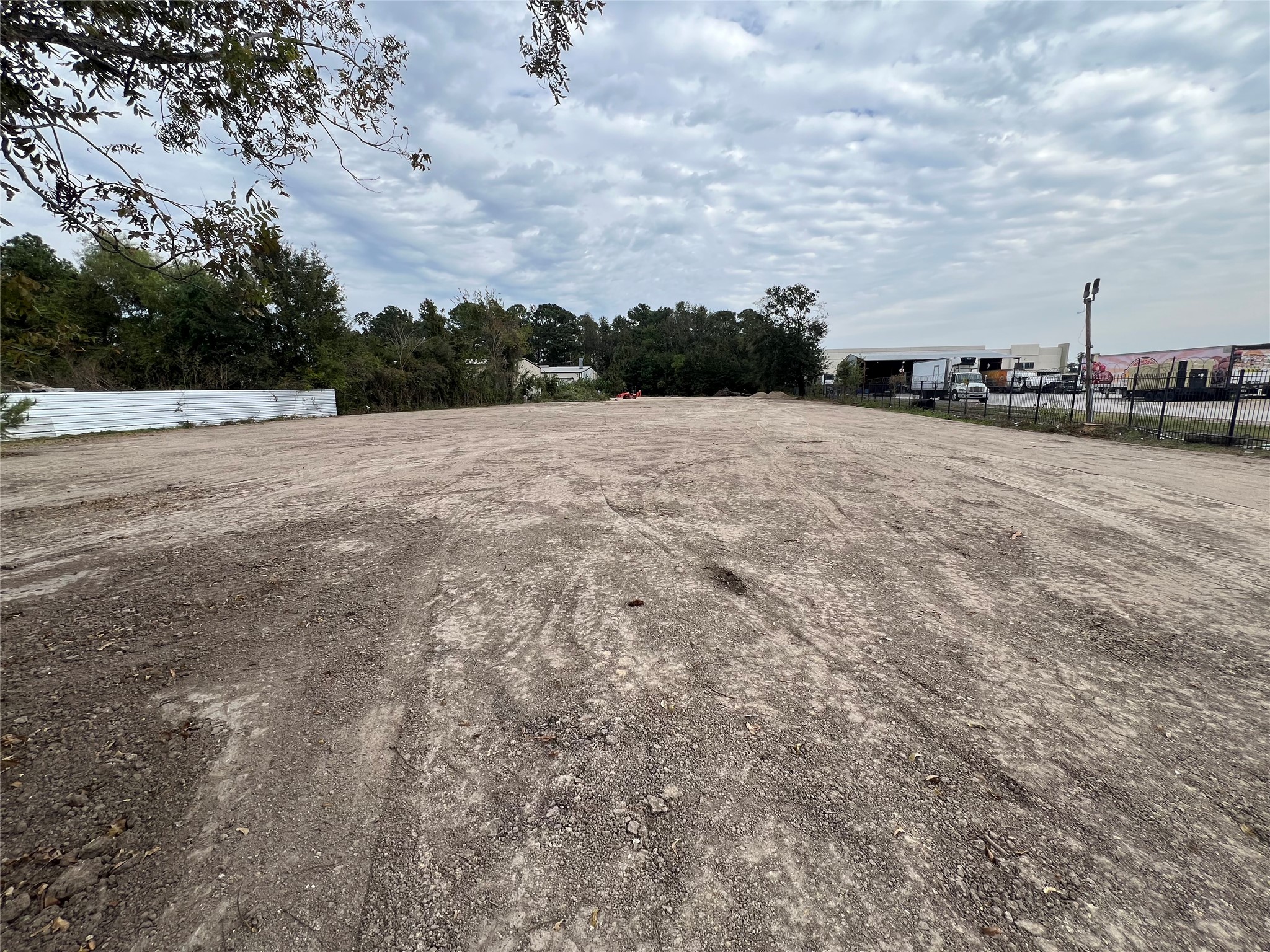6920 Flintlock Road Houston, TX 77040 - Photo 6 of 9 a view of outdoor space and yard
