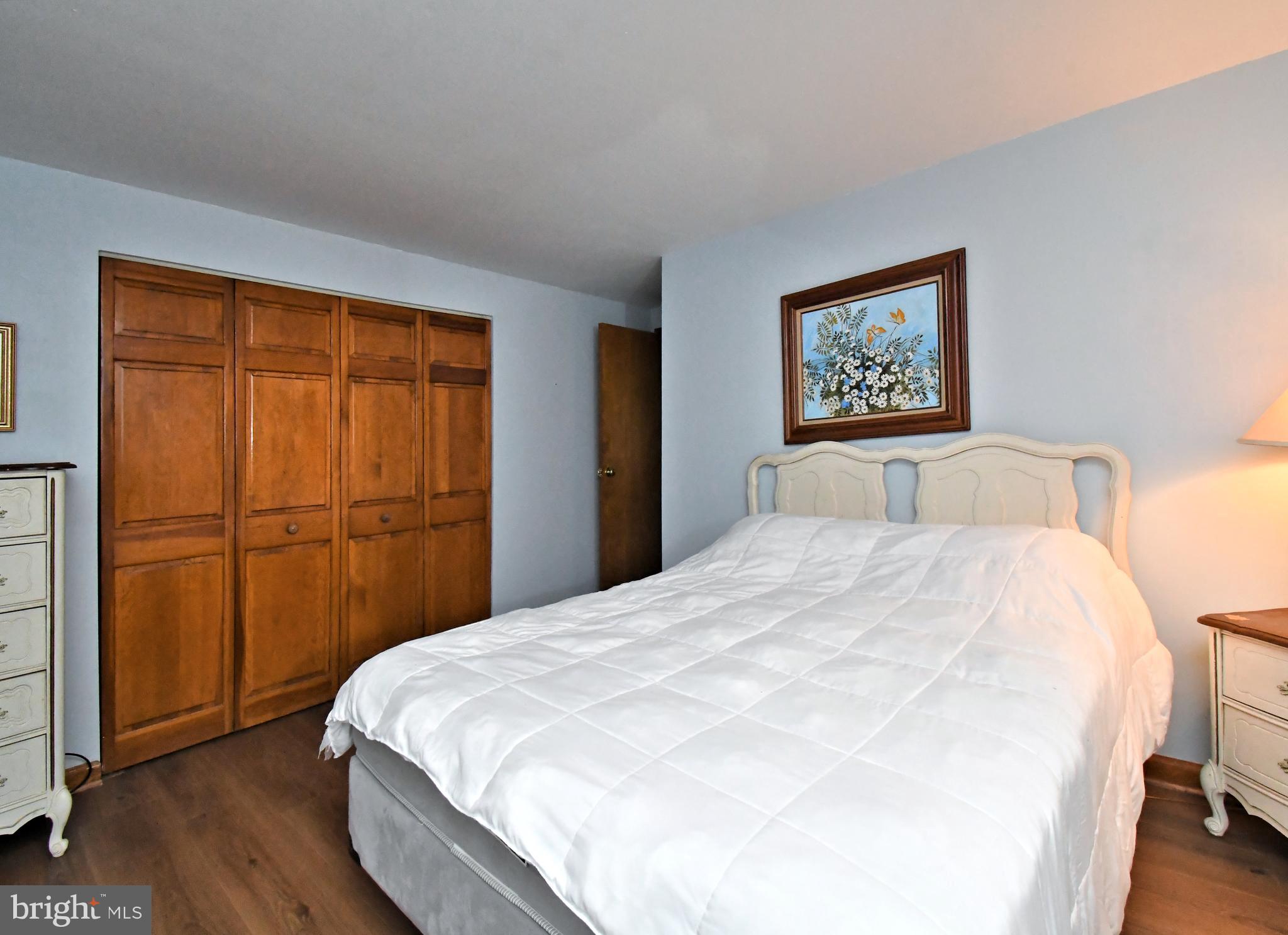 500 Burton Road Oreland, PA 19075 - Photo 29 of 54 1st floor bedroom