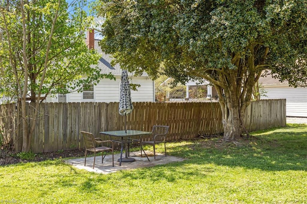 2705 North Roxboro Street Durham, NC 27704 - Photo 14 of 16