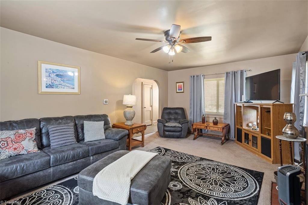 2705 North Roxboro Street Durham, NC 27704 - Photo 6 of 16