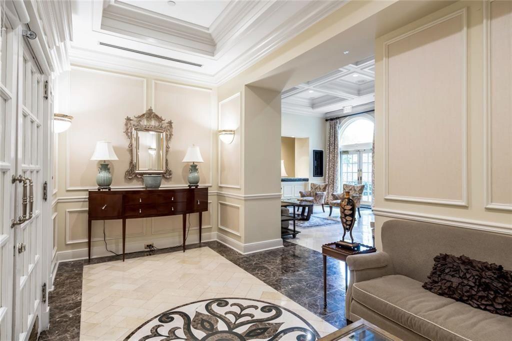 199 14th Street Northeast, Unit 510 Atlanta, GA 30309 - Photo 6 of 21 a living room with furniture