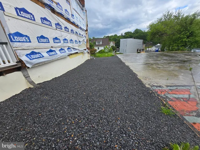 a view of parking and garage