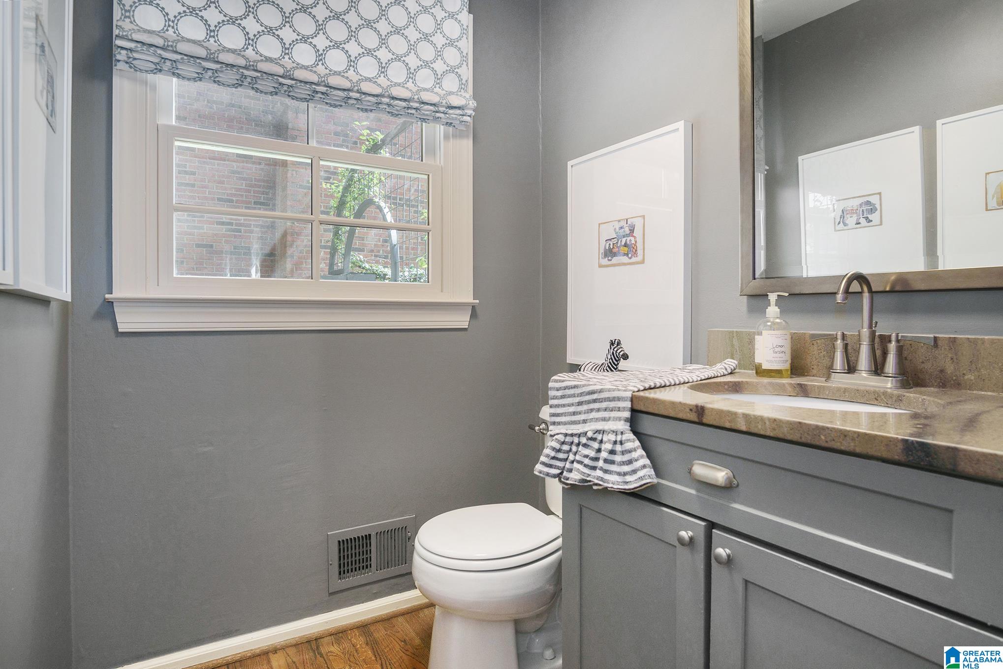 3 Elm Street Mountain Brook, AL 35213 - Photo 5 of 47