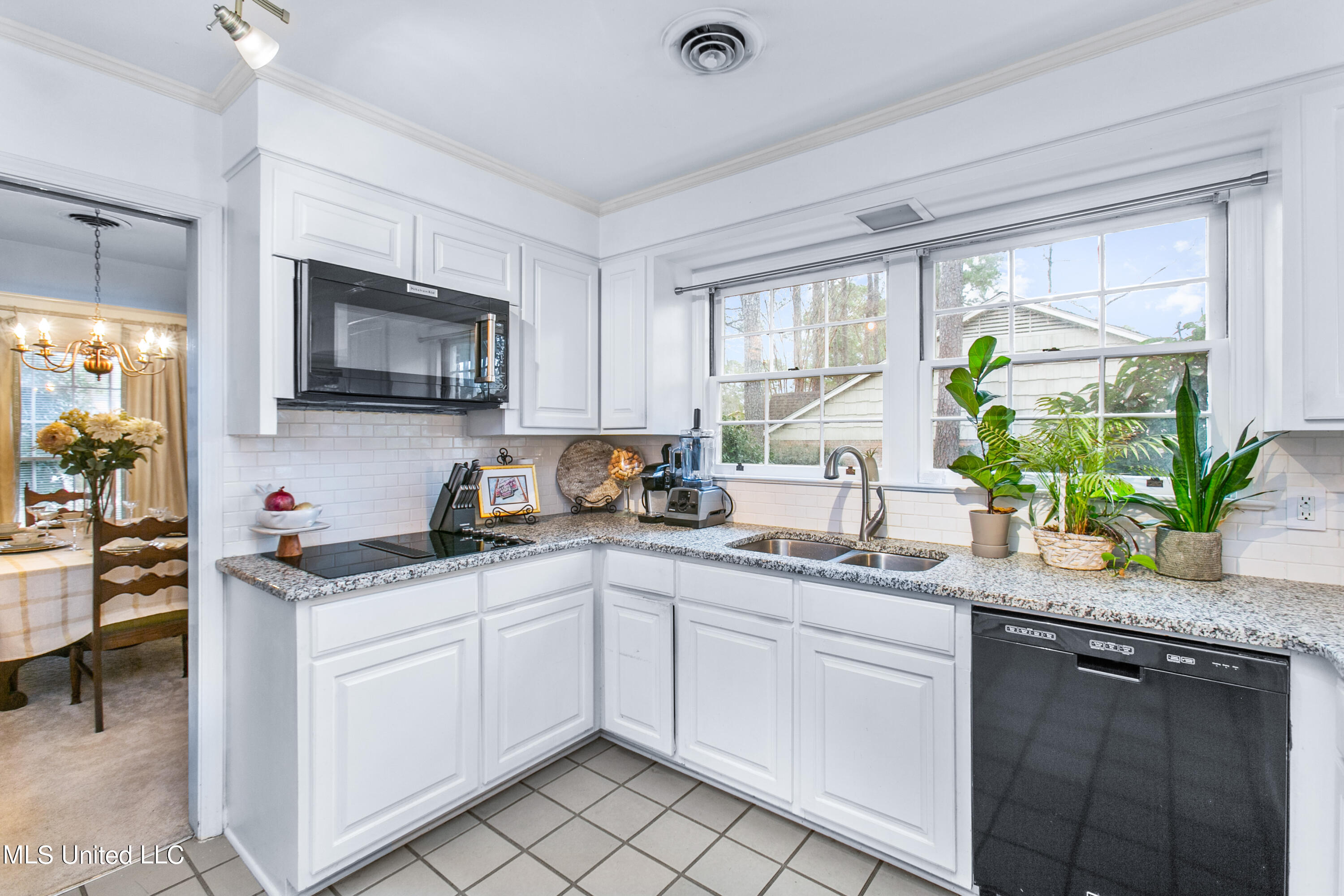 5455 Briarfield Road Jackson, MS 39211 - Photo 8 of 24 5455 Briarfield-15