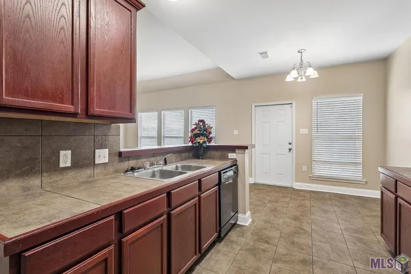 $1,750 | 11176 Merlo Drive, Hammond, LA 70403