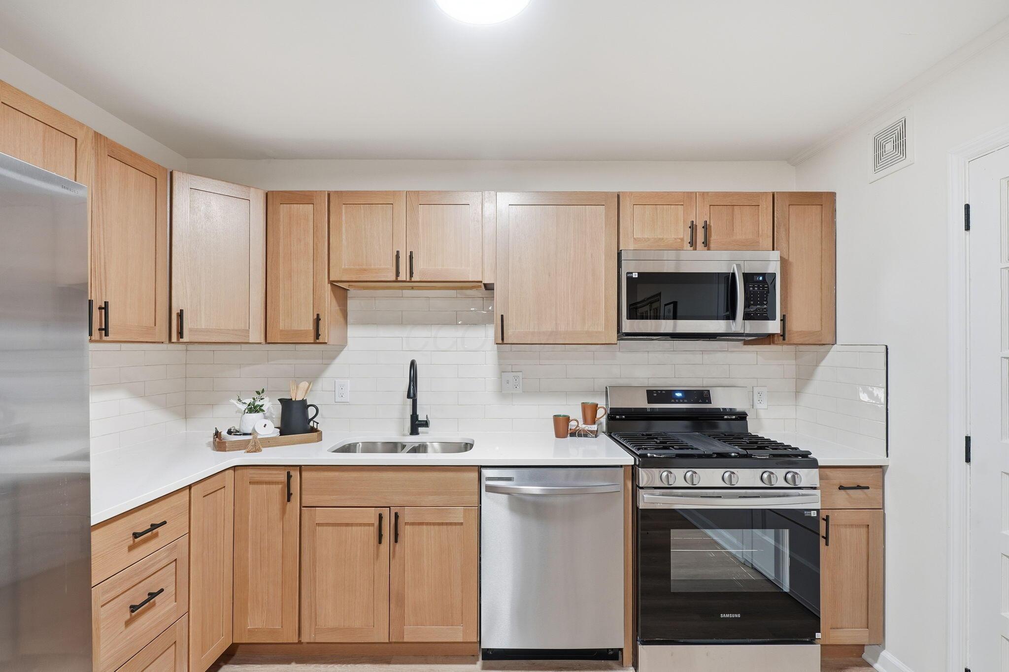 5103 Fairlane Road Columbus, OH 43207 - Photo 15 of 58 28-web-or-mls-5103-fairlane-rd