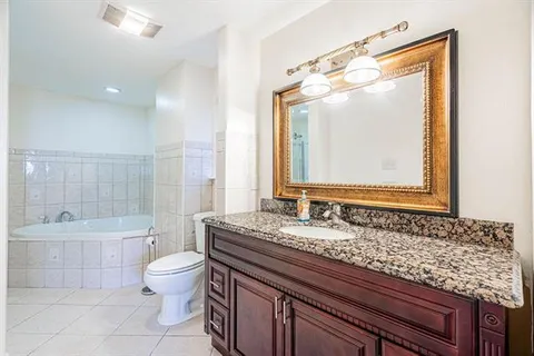 $249,900 | 4041 North Indigo Drive, Harvey, LA 70058