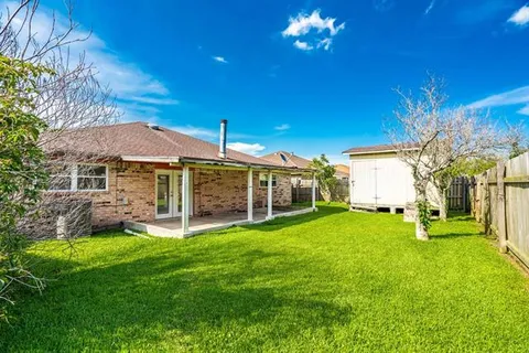 $249,900 | 4041 North Indigo Drive, Harvey, LA 70058