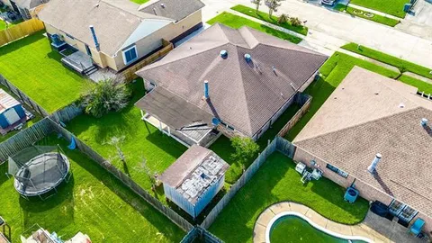 $249,900 | 4041 North Indigo Drive, Harvey, LA 70058