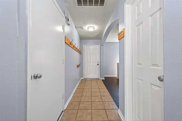 $2,360 | 19215 Hikers Trail Drive, Humble, TX 77346