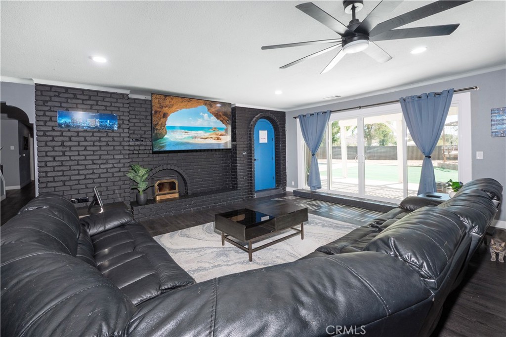 14681 Choco Road Apple Valley, CA 92307 - Photo 11 of 75